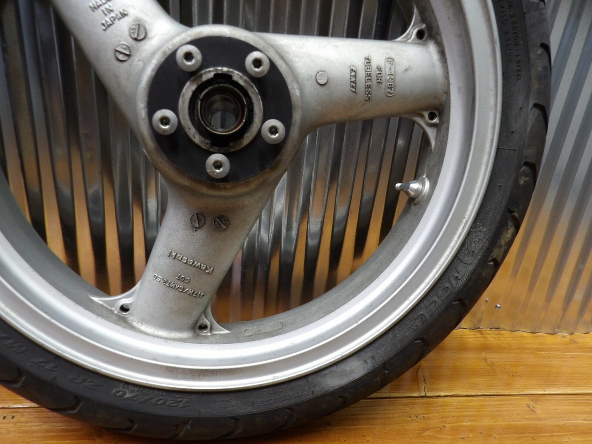 02-05 Kawasaki ZZR1200 ZX1200C FRONT WHEEL RIM W GOOD TIRE 41073