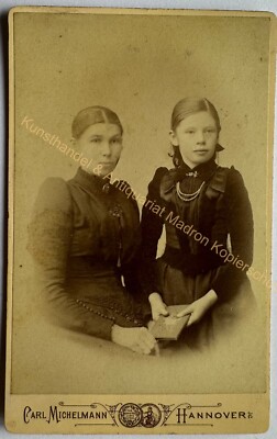 orig. CDV photo photography picture old fashion around 1890 mother daughter child Hanover