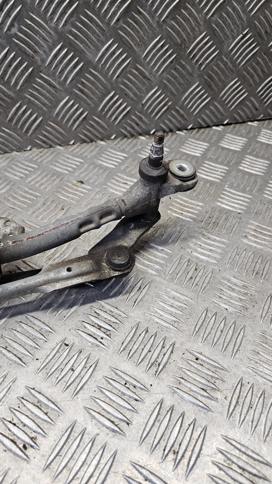 AUDI A6 C7 RHD Front Wiper Motor Bosch 4G2955119 V-0072 for sale  