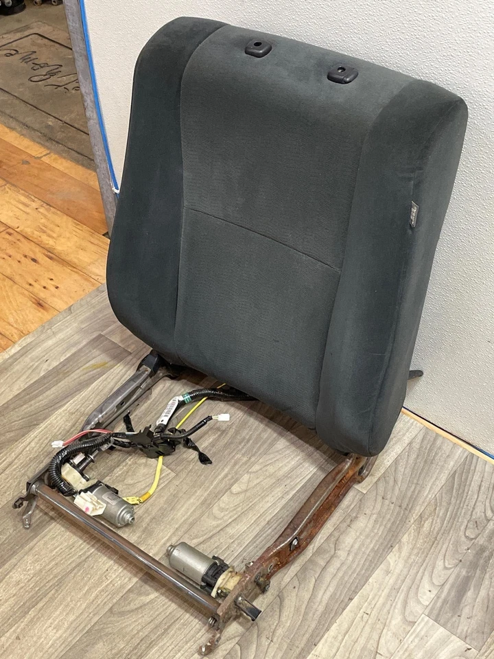 Fits 10-12 TOYOTA SEQUOIA Front LH Driver Seat Upper Cushion w Track Assy Cloth - Image 3 of 4