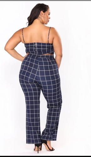 Fashion Nova Set Pantaloni "Line By Line", Crop Top/Pantalone Blu a Quadri, 3X, Nuovo con etichette - Foto 2 di 6