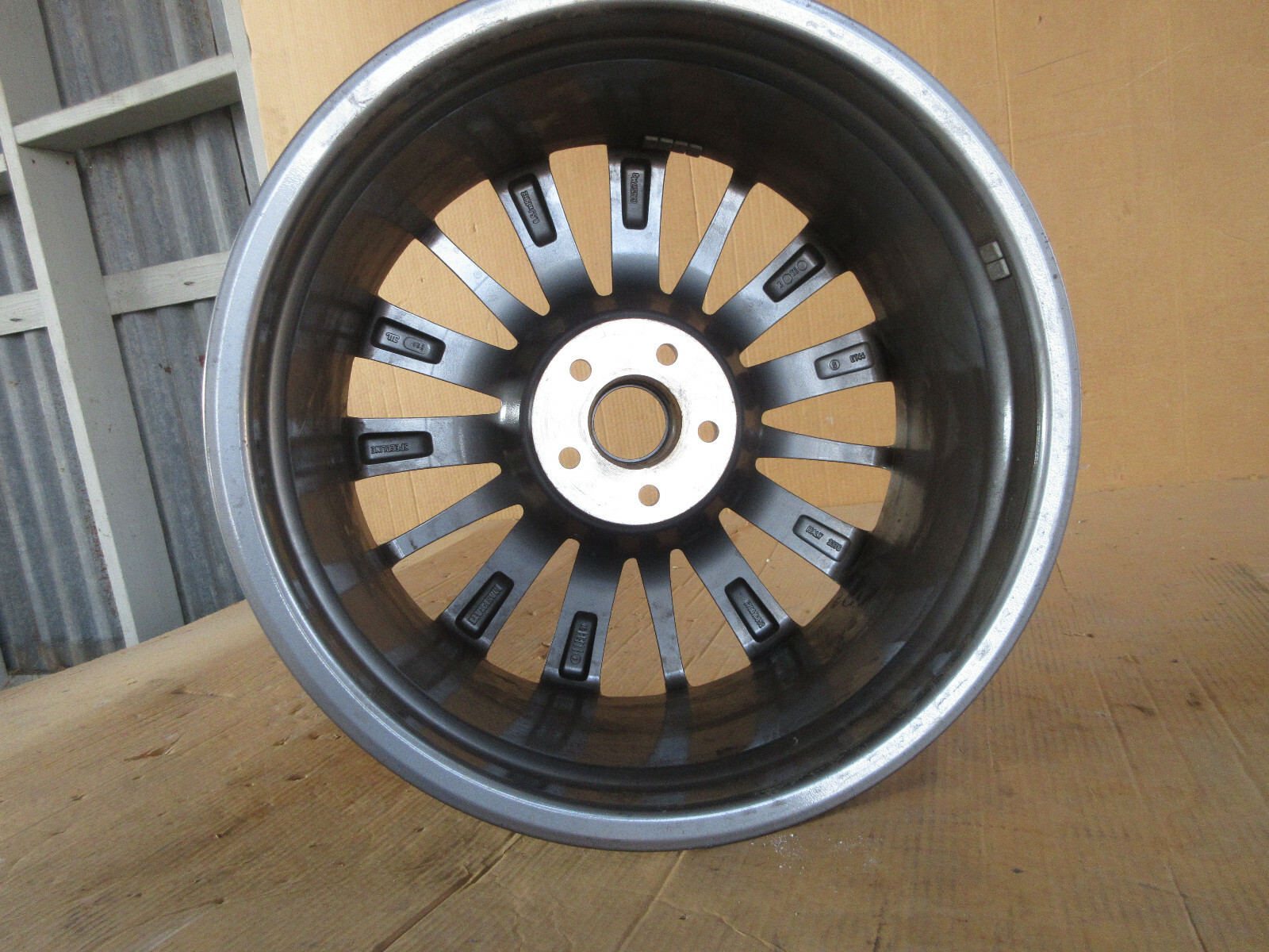Maserati Ghibli 2014-2017  Front Wheel 8.5X19  P/N 670016852