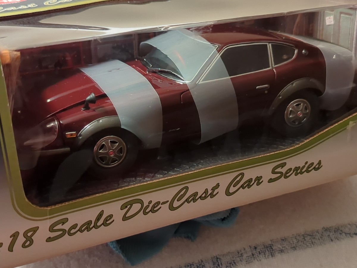 イグニッションモデル Fairlady Z-G HS30 赤 1/18 1/18 Nissan