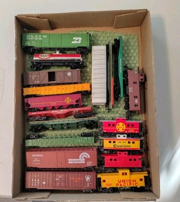 Ho Train Car Lot 18 Cars