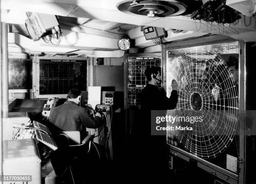 🔥VERY RARE WWII WW2 USN NAVY AIRCRAFT CARRIER SUMMARY AIR STRIKE PLOTTING BOARD - Picture 3 of 20