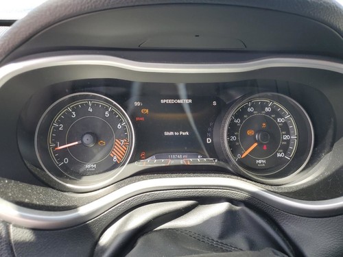 Chassis ECM Supply Power Distribution Center Fits 15 CHEROKEE 1086228 - Picture 9 of 12