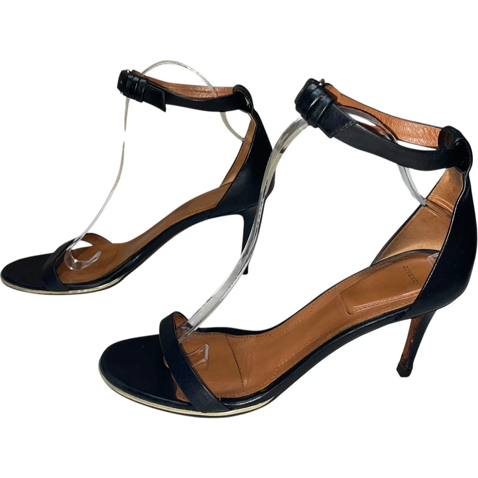 Givenchy Paris Black Leather Slingback Heels    Size: US 9 - Изображение 4 из 4