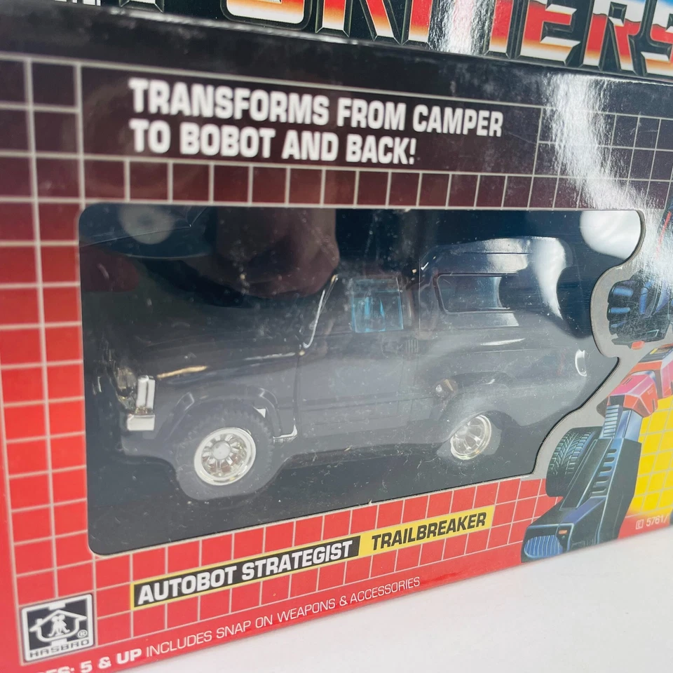 Transformers G1 Trailbreaker Autobot Strategist Action Figure Reissue Toy In Box - Image 3 of 4