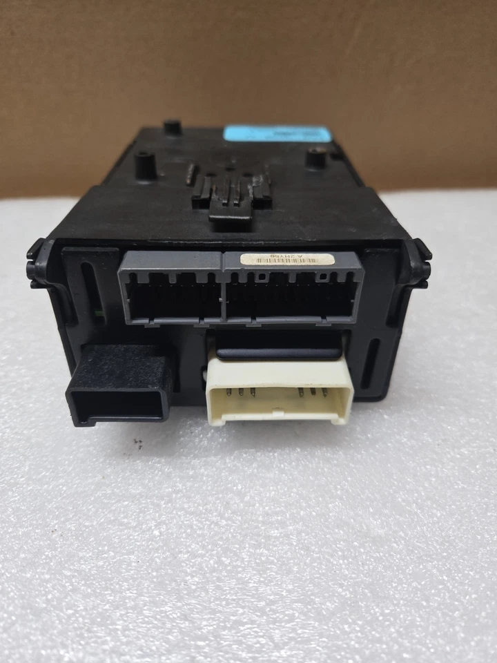 Модуль управления освещением 1995-1996 Lincoln Town Car LCM Grand Marquis F7VZ-13C788 - Изображение 3 из 4