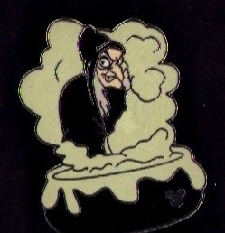 Disney Old Hag Evil Queen Snow White Villians In Cauldrons Glow pin