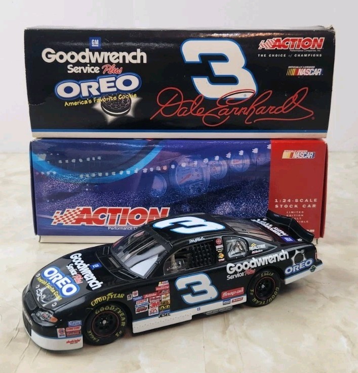 Lo 1:24 Scale