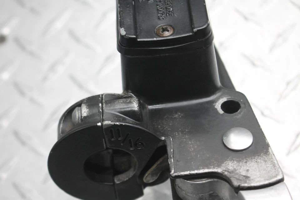 Harley-Davidson Electra Glide Classic 1990 FLHTC freno delantero maestro/embrague percha Foto 4 de 4