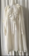 Vintage 50's Radcliffe Ivory Chiffon Lace Peignoir Robe Nightgown 34