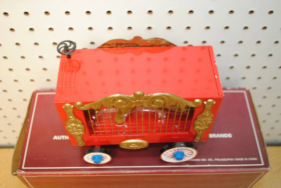Bachmann 92701 Circus Cage Wagon with Lion *G-Scale* - Image 3 of 4