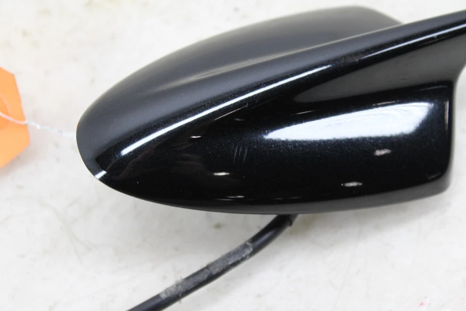 Antena de techo Mazda MX-5 Miata Shark Fin 2016-2023 (41 W) OEM MV20 Foto 2 de 4