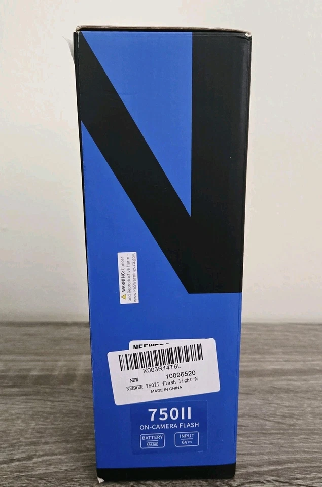 Neewer 750II TTL Flash Speedlite for Nikon D7200 D7100 D7000 D5500 D5300.  - Image 2 of 4