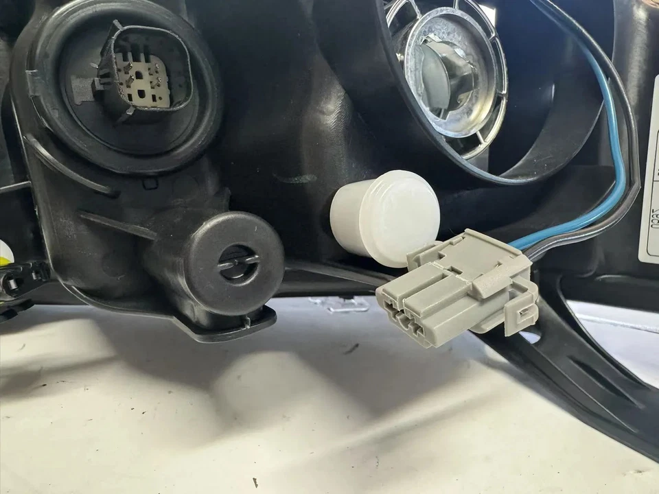 Halogen Headlight LEFT LH For TOYOTA Camry 2015-2017 Petrol ASV50 Hybrid AVV50 T - Image 3 of 4