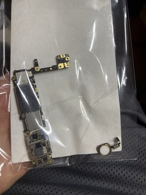 iPhone 6s Logic Board Motherboard FOR PARTS USE ONLY READ PLEASE FMI OFF