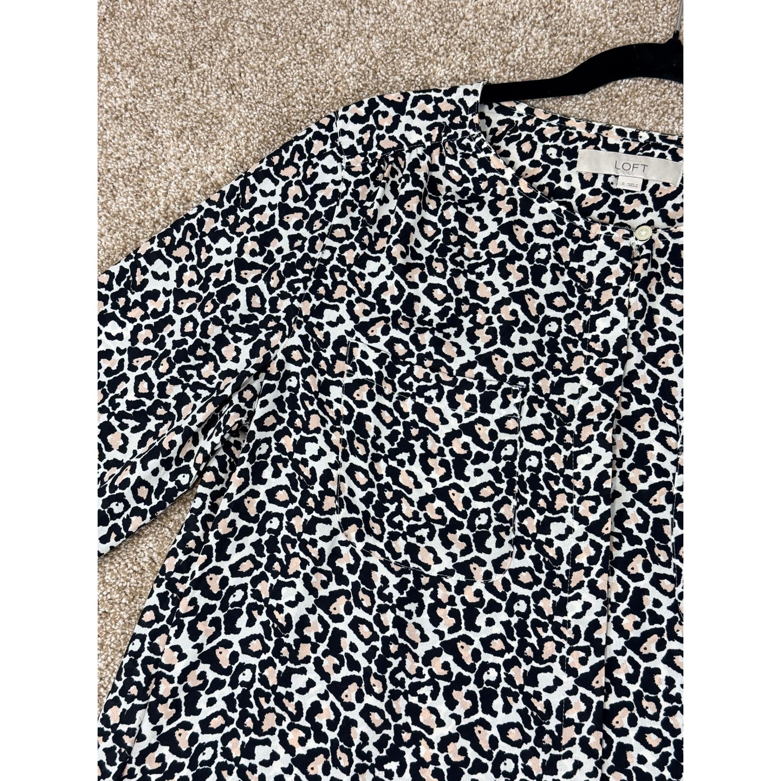 LOFT Womens Small Leopard Animal Print Long Sleeve Split V-Neck Blouse Black Tan