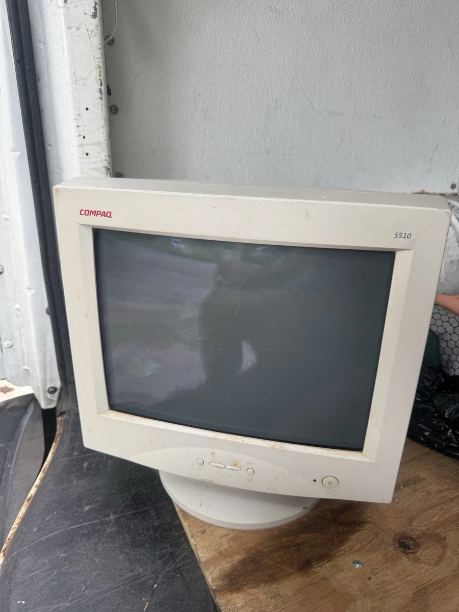 b*d様 【未使用】Compaq S510 Color Monitor 15イン b*d様 【未使用
