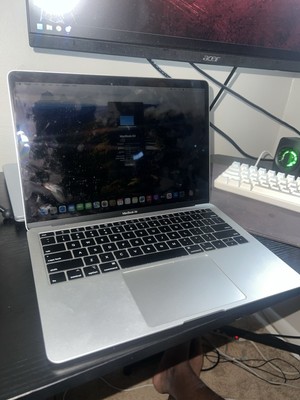 Apple MacBook Air 13.3''(128GB SSD, Intel Core i5 8th Gen, 1.6GHz, 8GB RAM)...