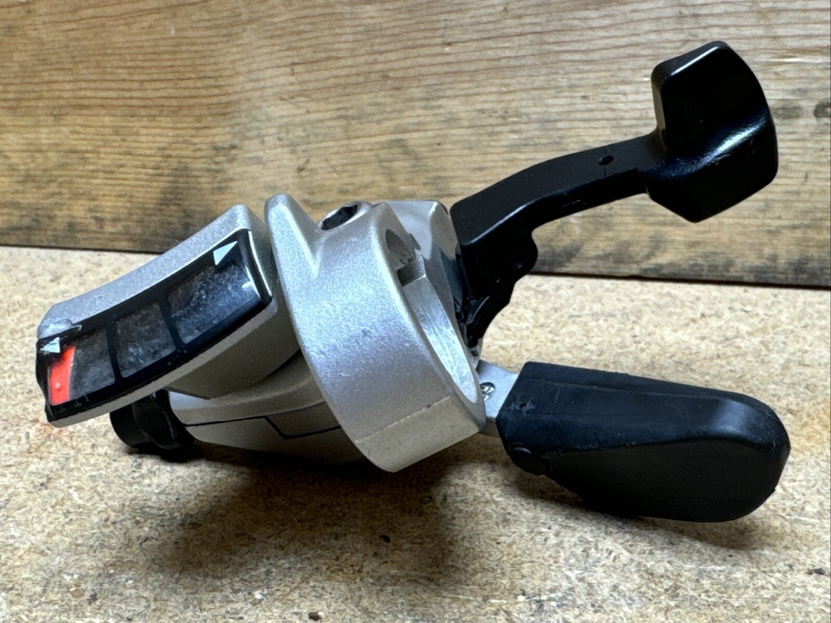 Shimano Deore XT SL-M750 Trigger Shifters Shifter Set 3 x 9 Shimano Deore XT SL-M750 Trigger Shifters Shifter Set 3 x 9
