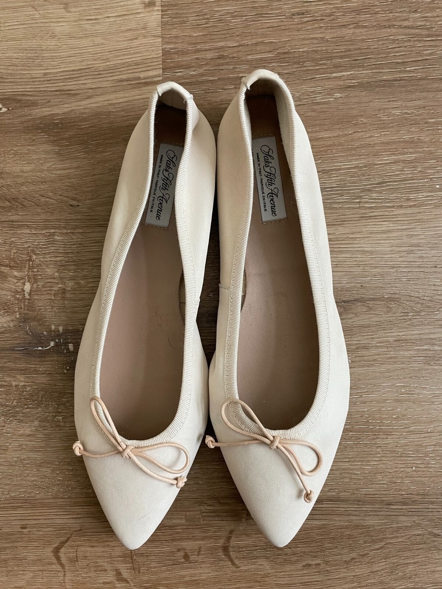 Toe Saks Flats SAKS FIFTH AVENUE Ballet Flat Leather, Beige/cream