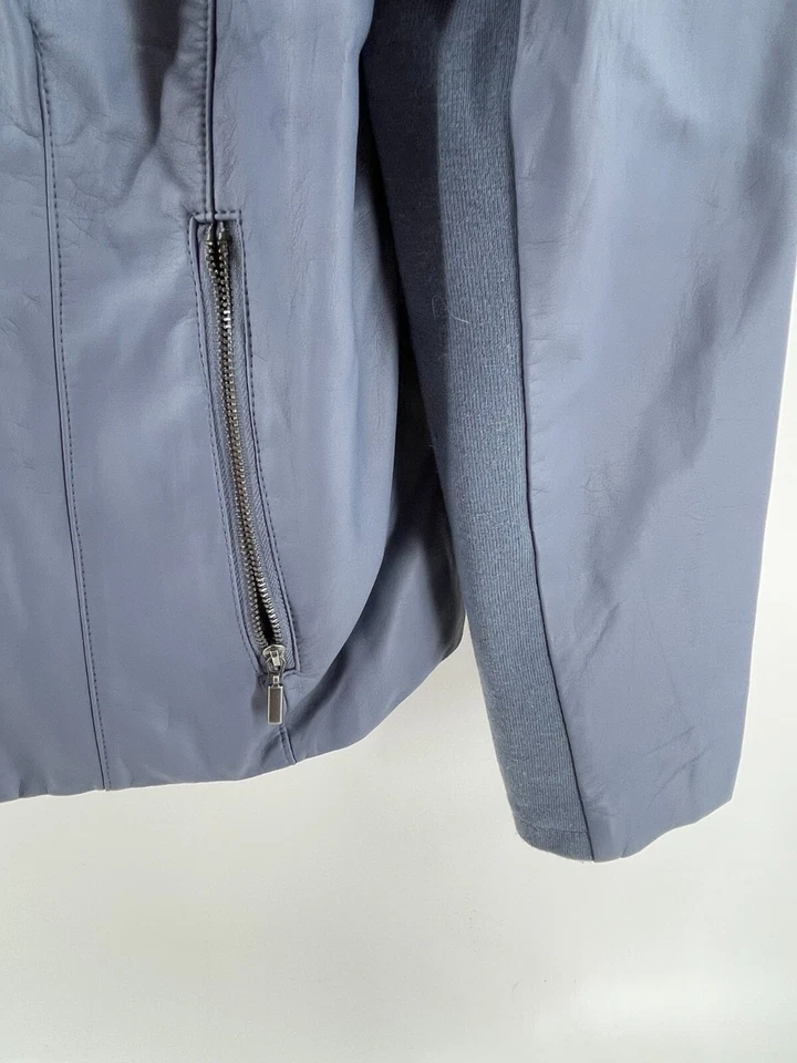 OSO Casuals Y2K Women's Gray Faux Leather Full Zip Ruffle Front Jacket Size XL - Imagem 3 de 4