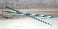 SUSAN BATES Size 11 8mm Blue Anodized Aluminum Knitting Needles 14" Long B57
