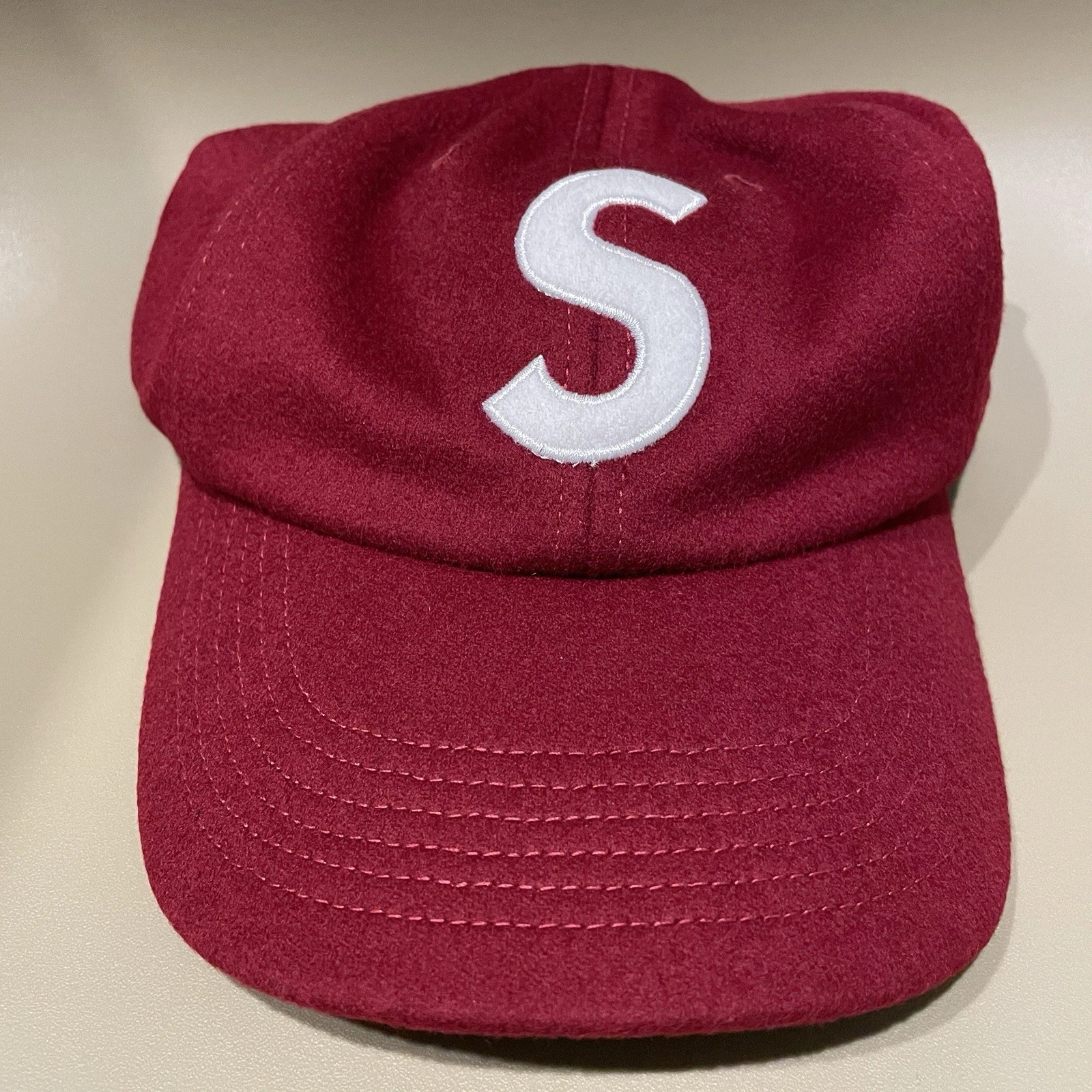 Casquette 6 panneaux Supreme Wool Logo S   Rouge (FW21) NEUVE