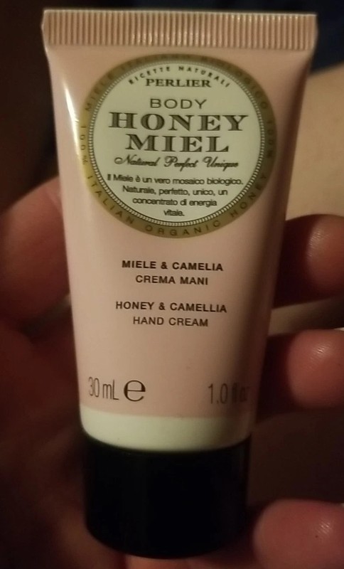Perlier Honey And Camelia Hand Cream
