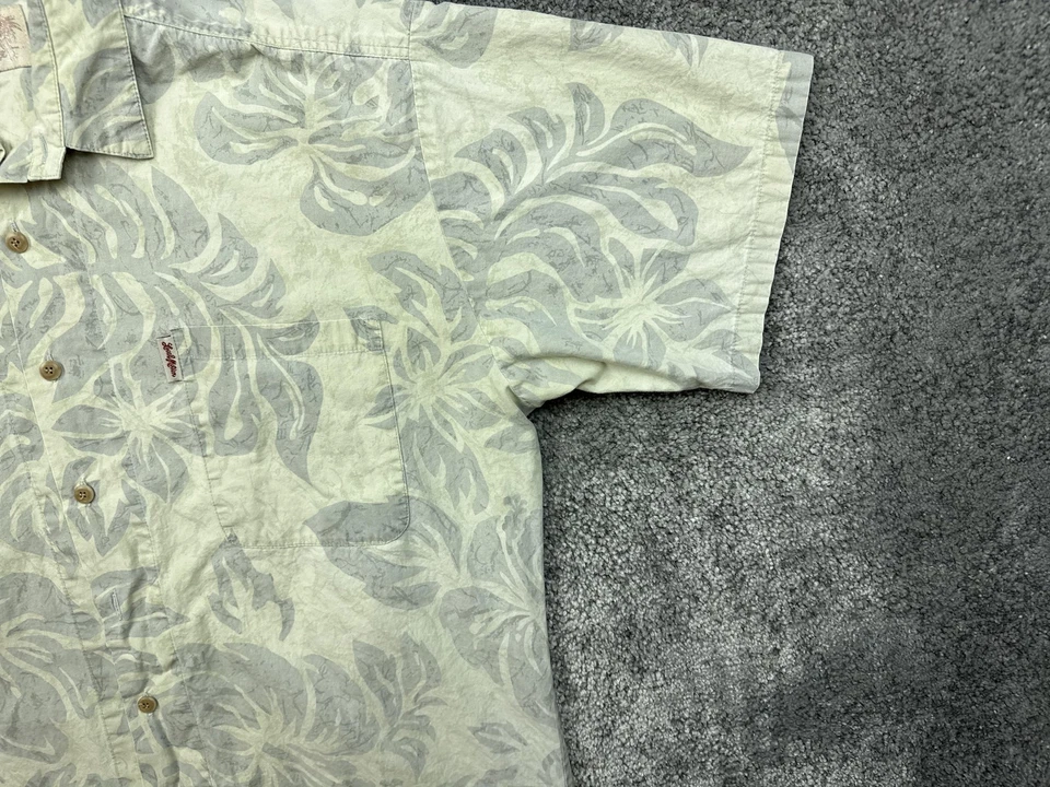 Local Motion Shirt Mens XL Beige Gray Hawaiian Aloha Floral Button Front Pocket - Image 2 of 4