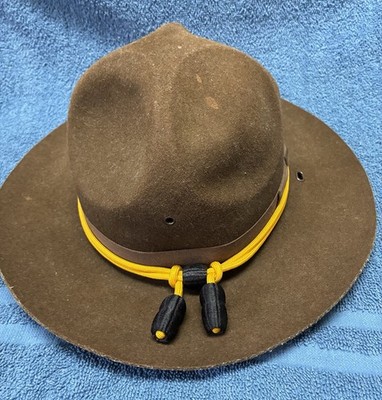 Vintage BOY SCOUT WIDE BRIM FELT CAMPAIGN HAT   1932 - 1954   SILK HAT BAND