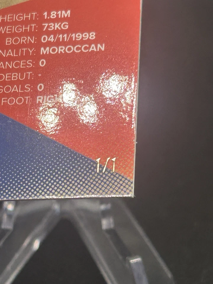 2021-22 Topps PSG Paris Saint-Germain Team Set #3 Achraf Hakimi 1/1 Gold Foil - Image 3 of 3