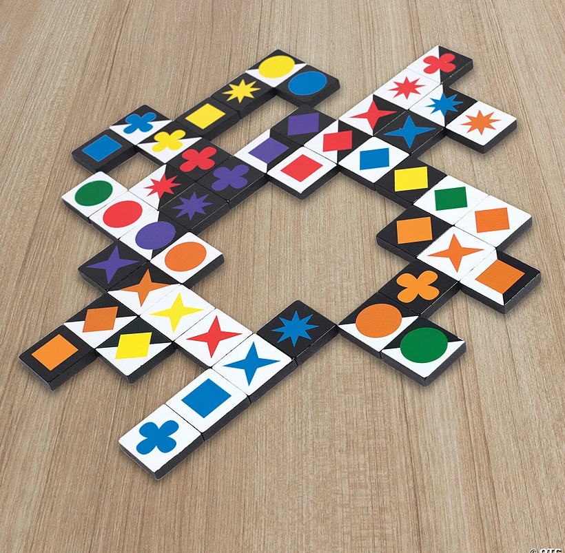 Qwirkle Board Game FLEX, 2 to 4 players, Includes 108 Flex tiles - Image 3 of 3