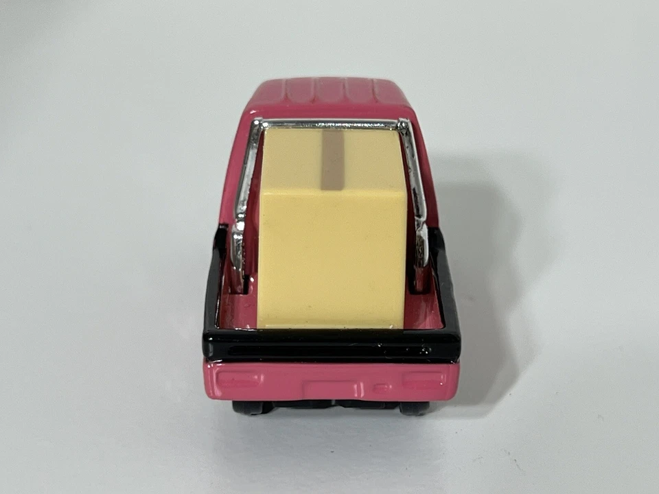 Tomica Tomy No. 62 Daihatsu Midget II 2 Mini Truck Pickup Kei Pink TV - Image 3 of 4