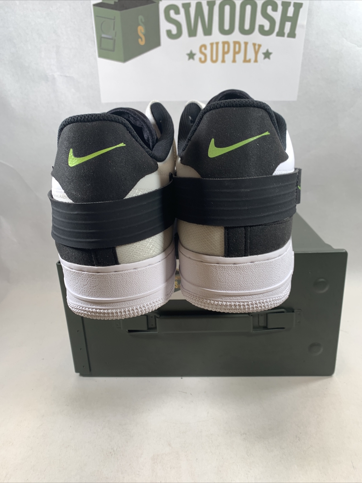 af1 type white black volt