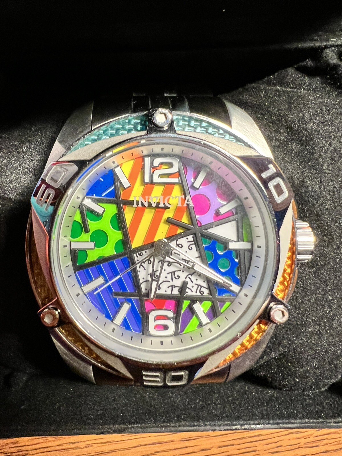romero britto invicta Driving 