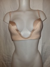 BNWOT Gorgeous Beige WONDERBRA deep plunge magic hands Push-up Bra Size 34B
