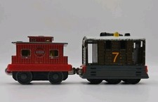 Thomas  Friends Take N Play Die Cast Train Magnetic Lot Engine Cargo Toby 2002