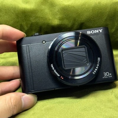 Sony Cyber-Shot DSC-WX500 Digital Camera 18.20 MP 30x Optical Zoom Wi-Fi & NFC