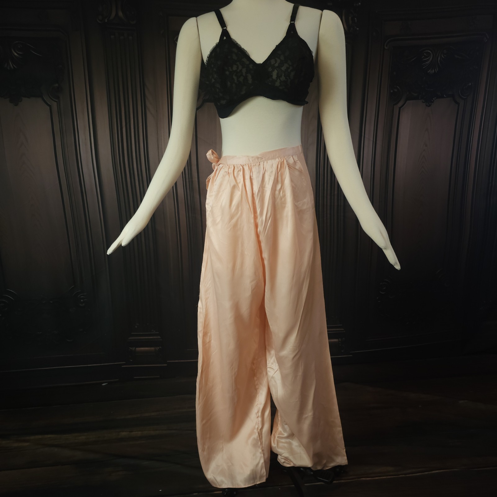 Antique Vintage 1930s 1940s Pink Lingerie Beach P… - image 14