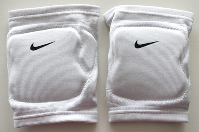 Nike Varsity Knee Pads Adult M/L Volleyball White