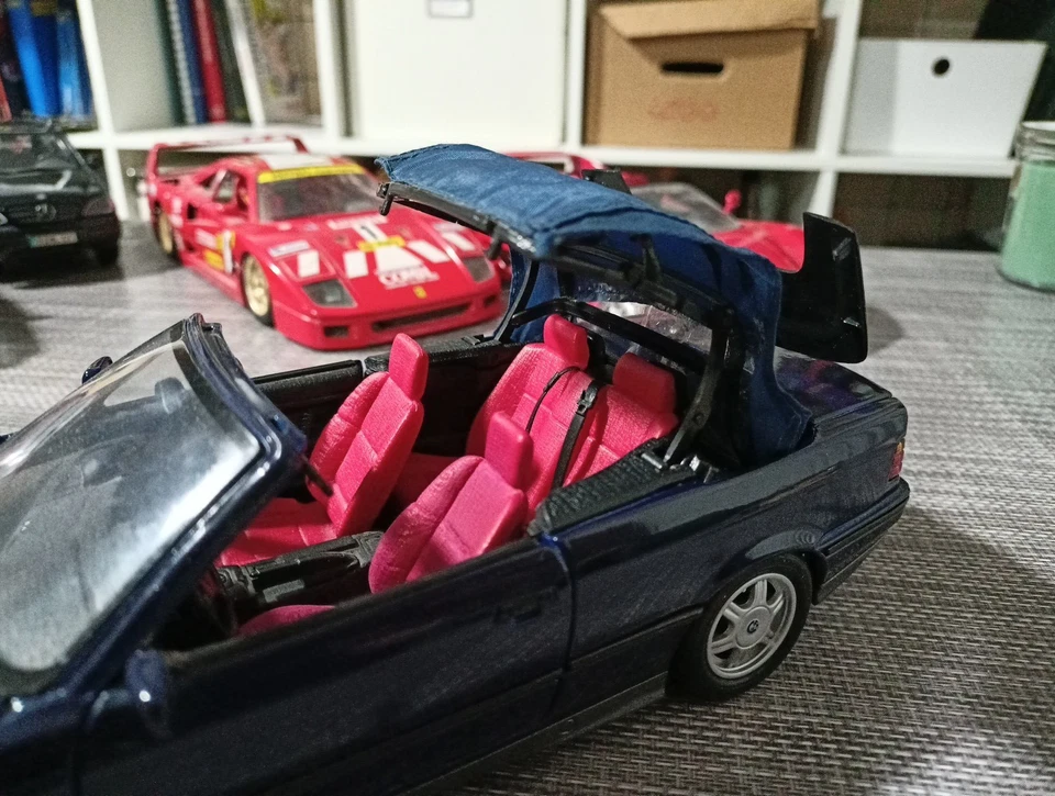 BMW 325i Convertible, blu, Special Edition, Maisto, 1:18 tetto apribile - Immagine 2 di 4