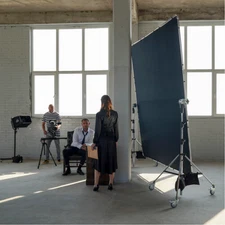 Manfrotto Extra Large Pro Scrim All-in-One Kit (9.5 x 9.5') w/ White & Black