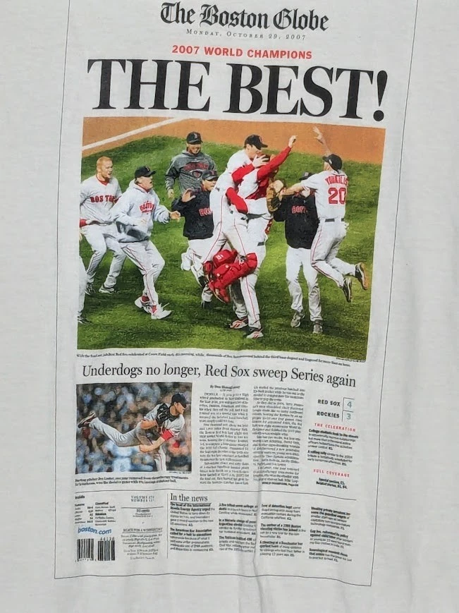 Boston Red Sox 2007 Serie Mundial Campeones Boston Globe Periódico Camiseta Nueva con Etiquetas-L Foto 2 de 4