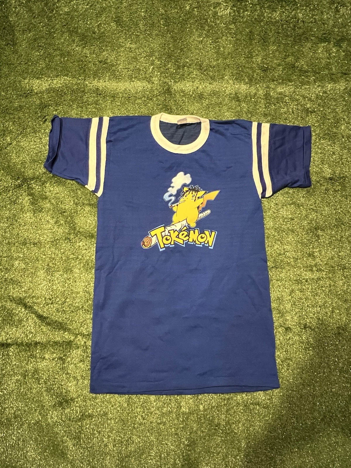 Vintage BootLeg Pokemon Tokemon Pikachu Smoking Drugs T-Shirt Men's Size Small