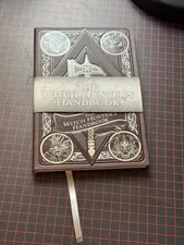 Warhammer Fantasy Old World Black Library The Witch Hunter's Handbook AOS