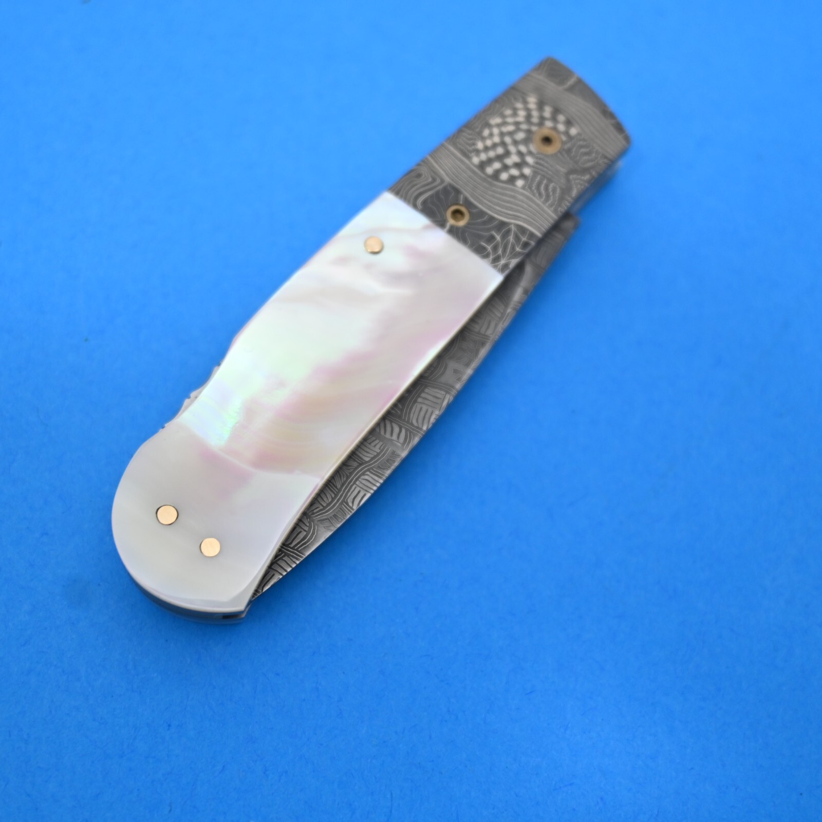 W.D. PEASE, EWING, KY. HANDMADE DAMASCUS AND SEA SNAIL