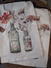 KAY DEE DESIGNS FLORAL KRINKLE FLOUR SACK KITCHEN TOWELS SET/2